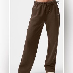 Alo Accolade Straight Leg Sweatpants - Espresso